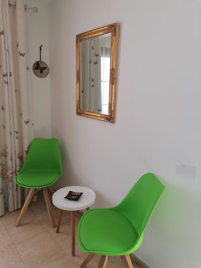 Castillo Holiday Apartment- Puerta Del Sol 245 กาเลตาเดฟุสเต ภายนอก รูปภาพ